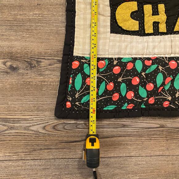 Mary Engelbreit Vintage Detailed Stitched "Chair of Bowlies" Baby Child Quilt - Picture 6 of 7